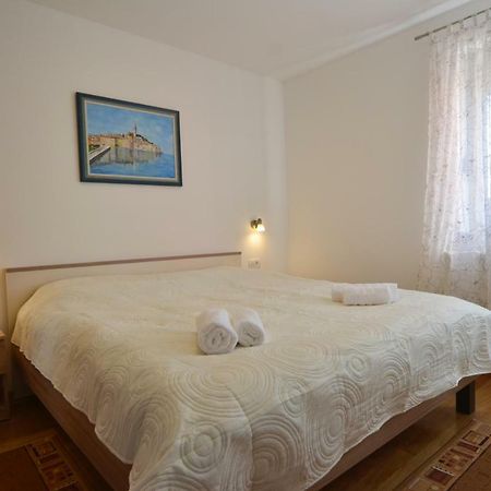 Apartment Dina 52 Rovinj Buitenkant foto