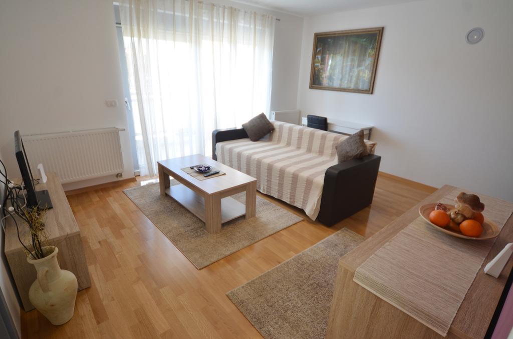 Apartment Dina 52 Rovinj Buitenkant foto