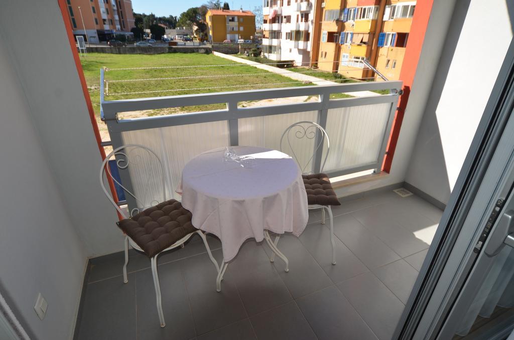 Apartment Dina 52 Rovinj Buitenkant foto