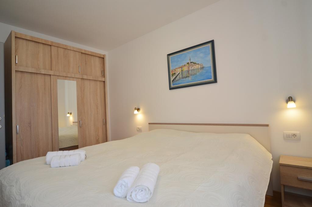 Apartment Dina 52 Rovinj Buitenkant foto
